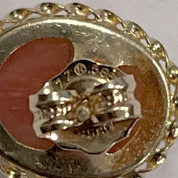 Vintage 14K Cameo Earrings - Picture 11 of 11